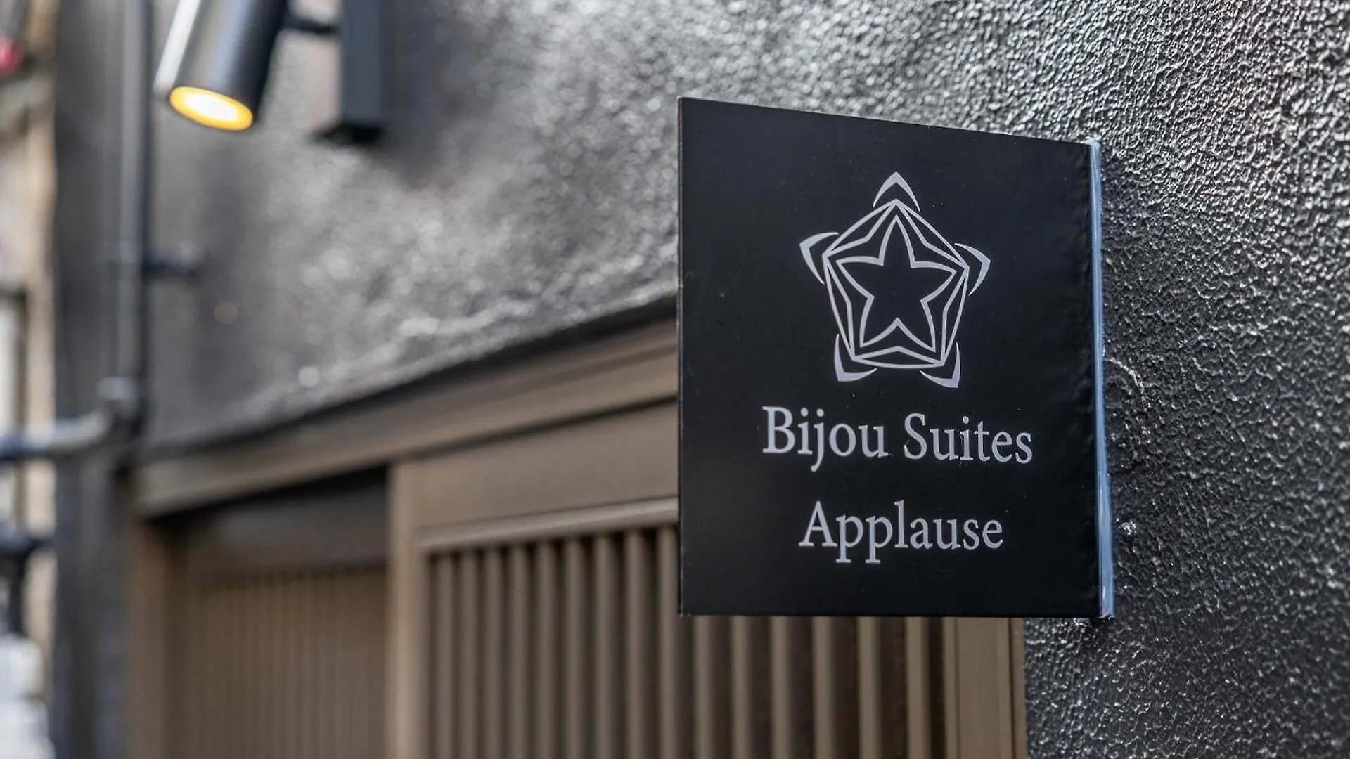Bijou Suites Applause Osaka Apartment